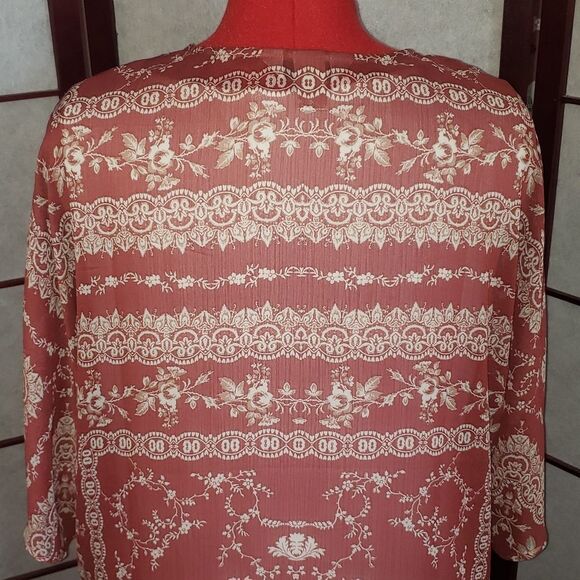 Christopher & Banks Open-faced Floral Designed Transparent Cardigan - Picture 5 of 8